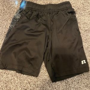 Boys basketball shorts 6/7